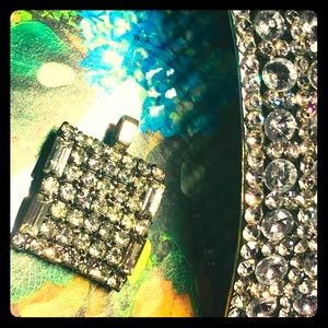 Rhinestone Pendant + Rivoli Rhinestone Hair Clip